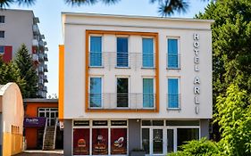 Hotel Arli